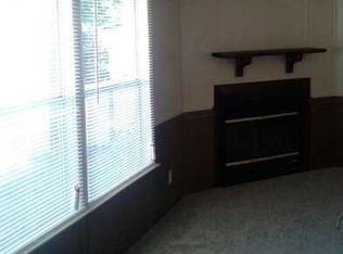 105 Dolphin Dr, Fayetteville, GA
