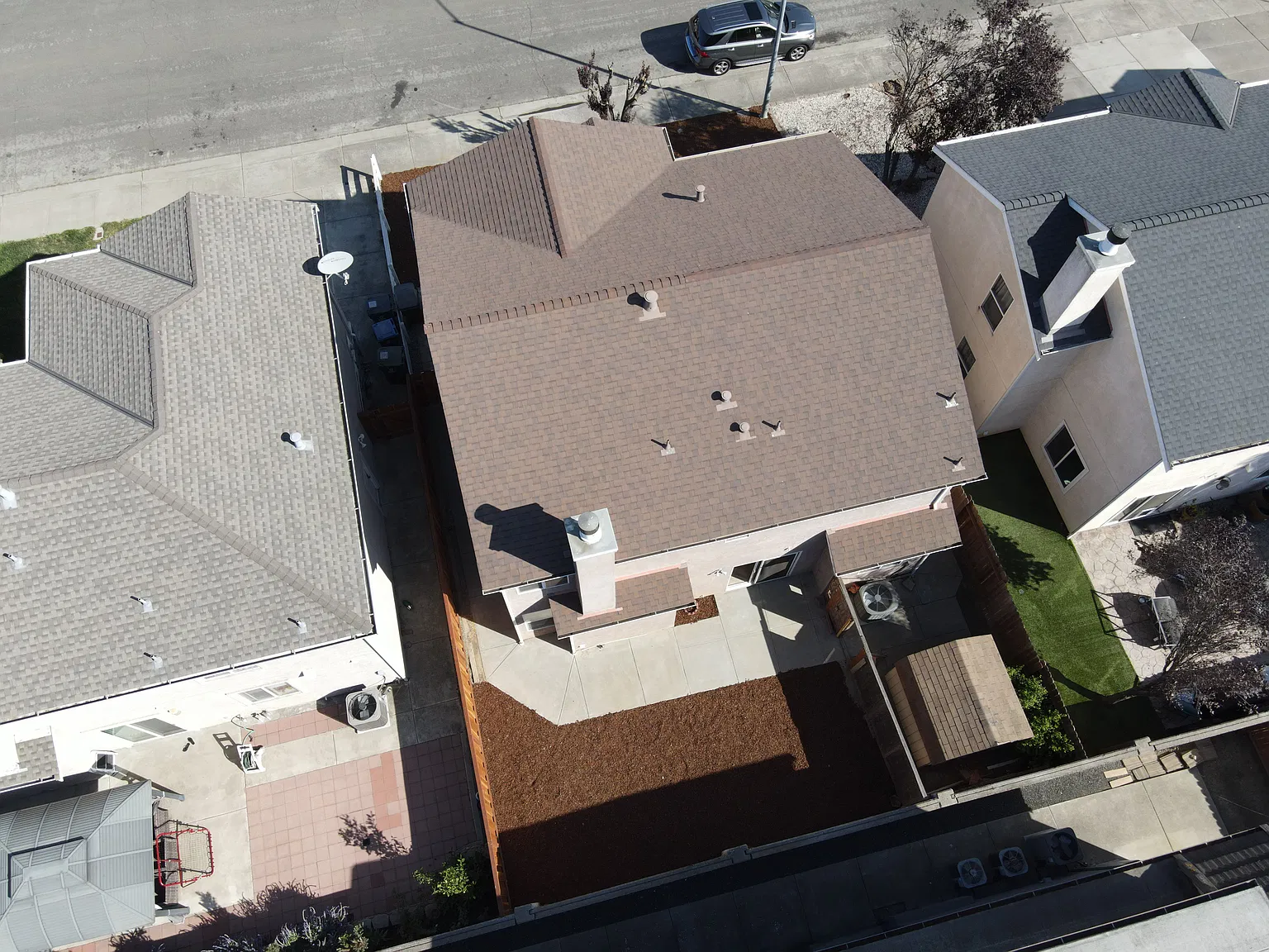 4 bed, 1957 sqft, $2,800 — Photo 3