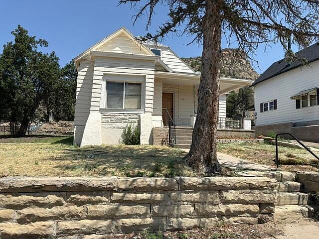 1st image of 529 W Topeka Ave