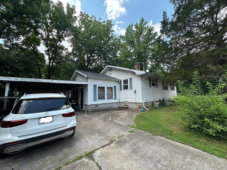 1st image of 521 N Springer St