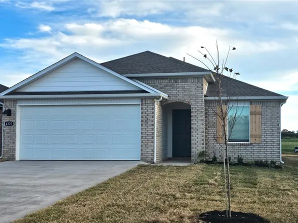 4227 Orchid Ave, Springdale, AR 72764