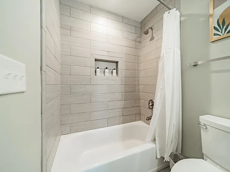 518 Parkwood Ave — Photo 34