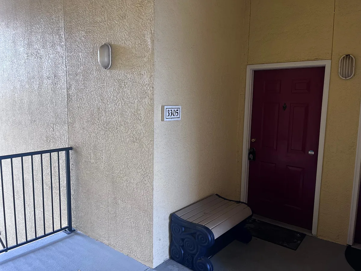 Photo 2 of 20 - 1150 Lake Shadow Cir #3305 - Maitland, FL Building Photo - 1150 Lake Shadow Cir #3305