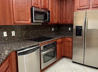 16102 Emerald Estates Dr APT 421, Weston, FL 33331