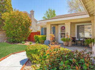 2746 W Lumber St, Lancaster, CA 93536