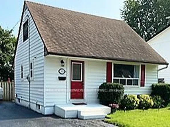 102 Kings Cres, Ajax, ON L1S 2M7