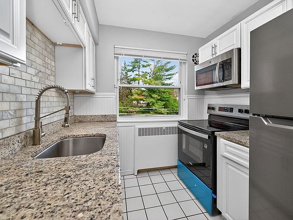 2nd image of 6402 Montgomery Rd #3