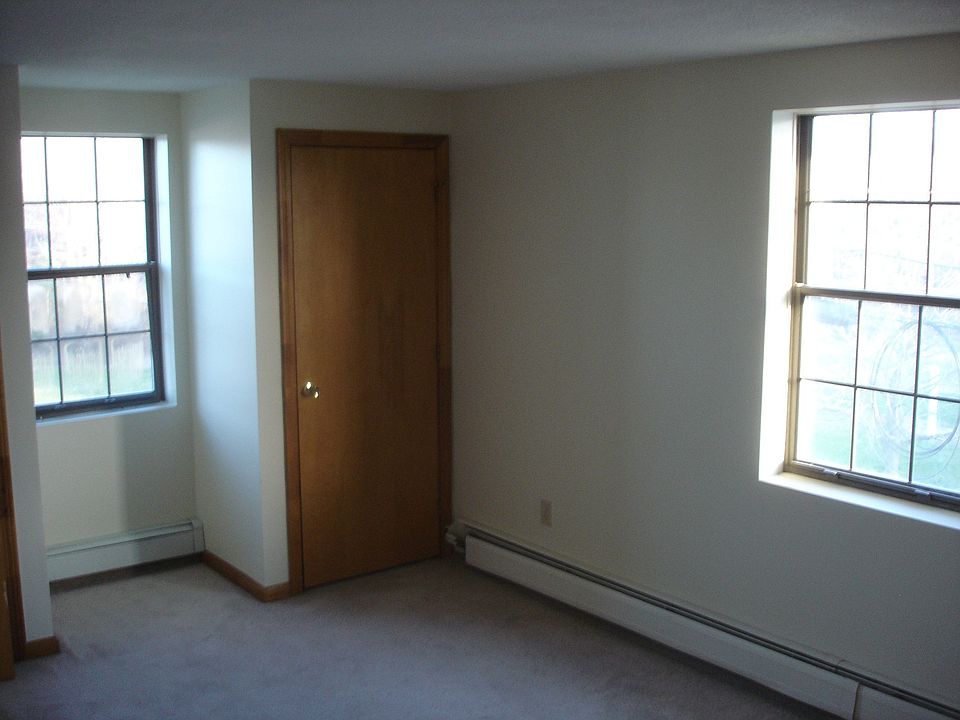 2nd image of 48 Westville Rd Unit 4-12