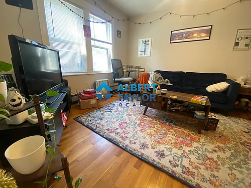 94 Heath St Photo 1