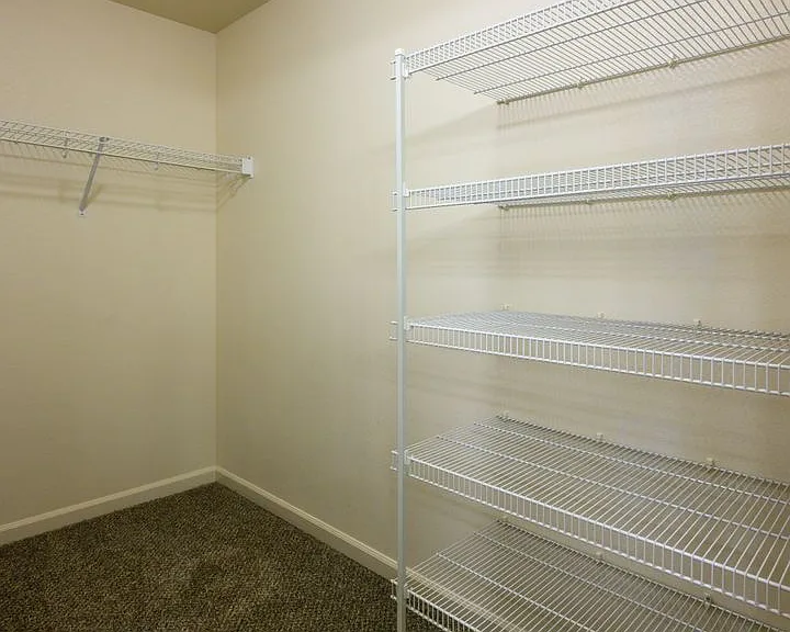 20468 Brentwood Ave — Photo 21