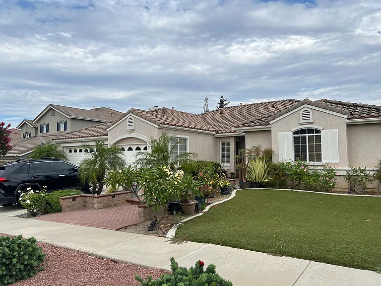 2681 Harvest Crest Ln — Photo 1