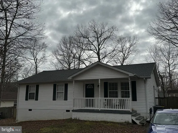 26074 Crescent Ln, Mechanicsville, MD 20659