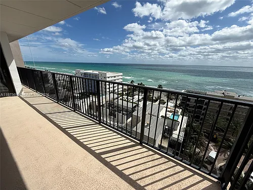 2101 S Ocean Dr Photo 1