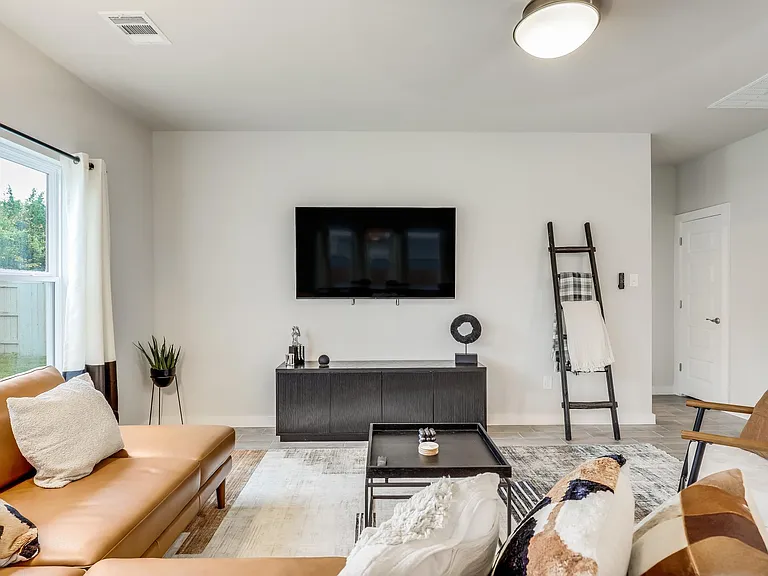 11429 Comano Dr — Photo 19