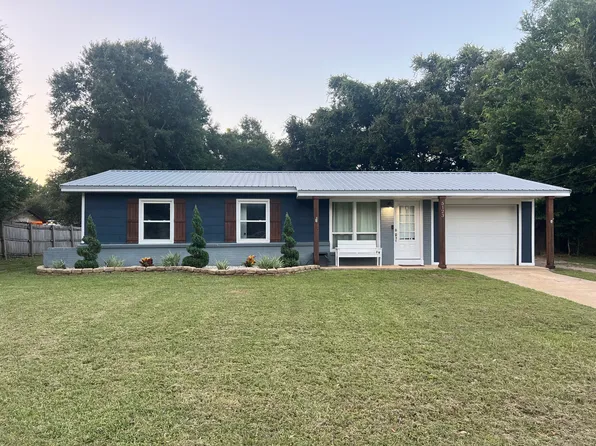 5123 Seagull Dr, Pace, FL 32571