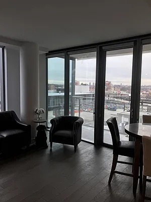 Rented by Winzone Realty Inc | media 4