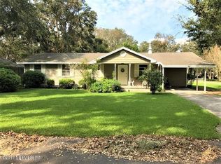 1943 Palm Dr, Fernandina Beach, FL 32034