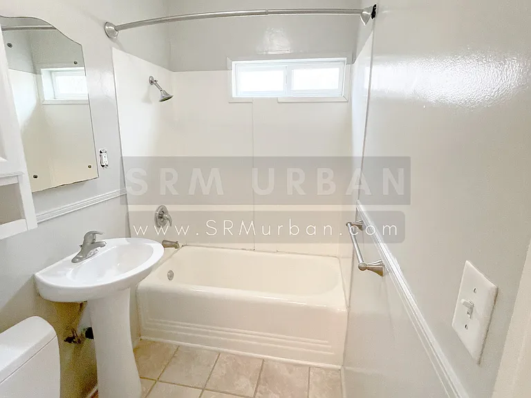 3366 4th Ave — Photo 9