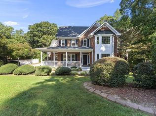 5637 Pine Dr, Raleigh, NC 27606