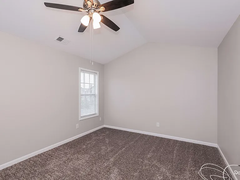 12834 Beddingfield Dr — Photo 8