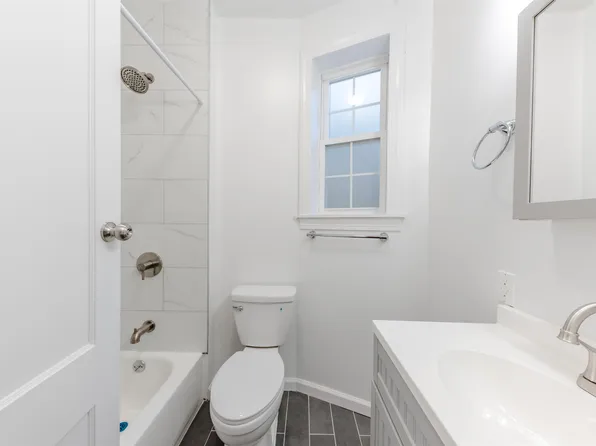 67 70th Street image 7 of 10