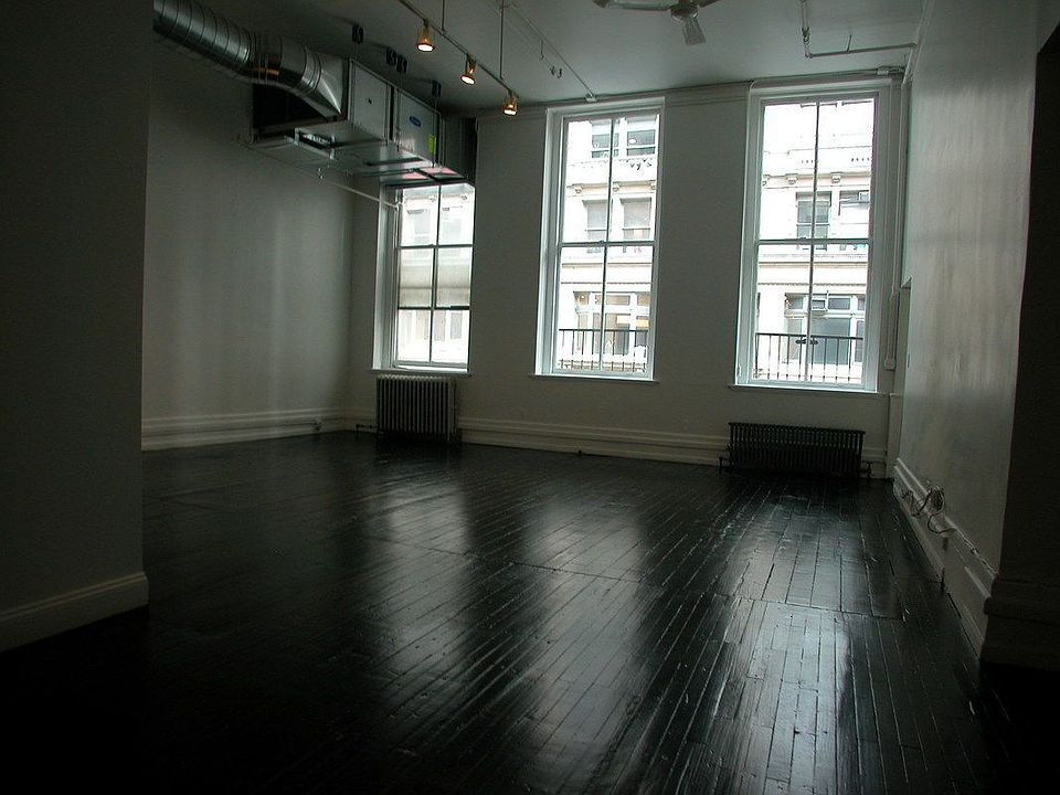 1st image of 579 Broadway APT 3B