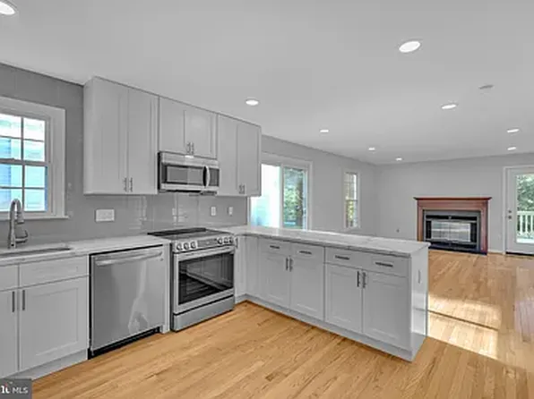 4865 Red Hill Way #3, Ellicott City, MD 21043