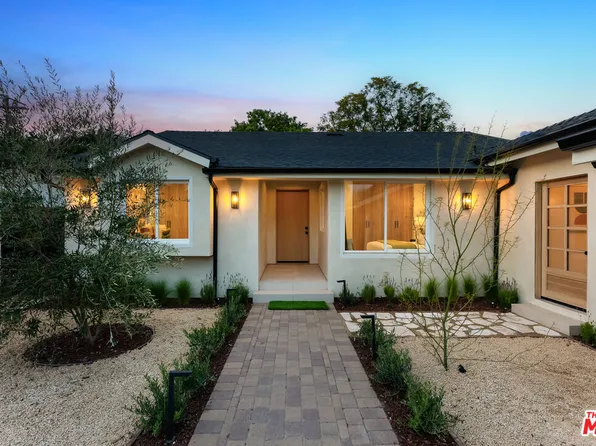 13425 Weddington St, Sherman Oaks, CA 91401
