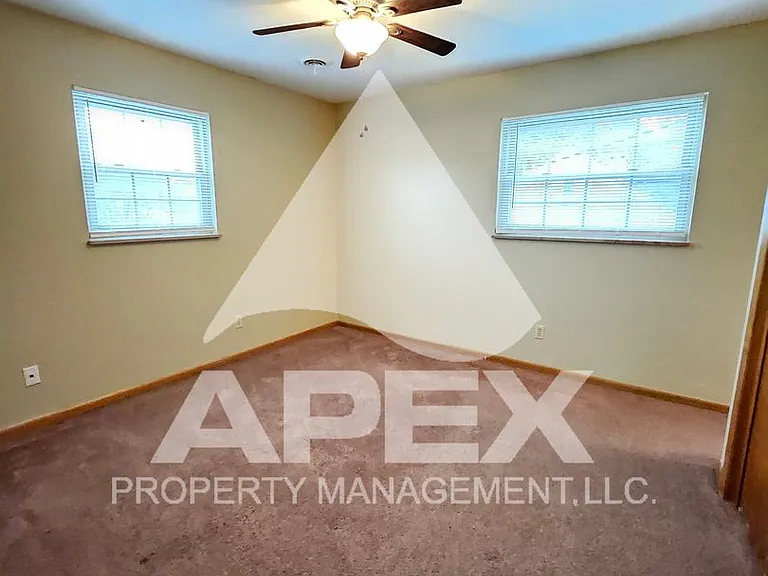 5024 Jacksboro Pike #3 — Photo 11