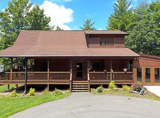 204 Rabbit Knob Dr, Blairsville, GA 30512