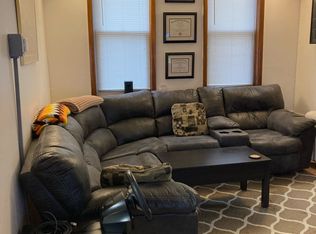 208 Farnham Ave #2F, Lodi, NJ 07644