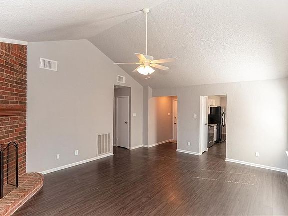 4th image of 3619 Clearview Dr