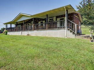 1067 Island Rd, Blountville, TN 37617