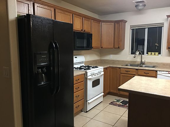 3rd image of 4648 1st North Ave