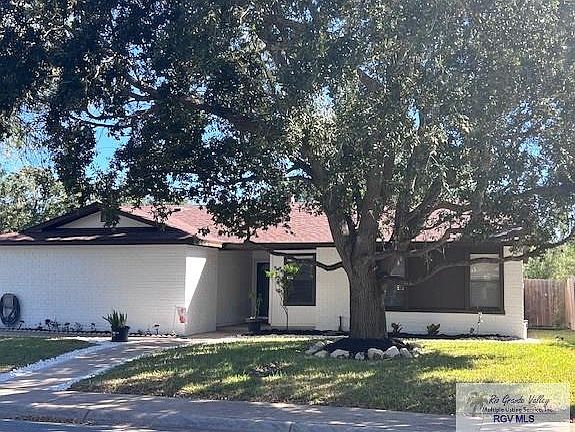 3rd image of 1730 Peach Tree Ct