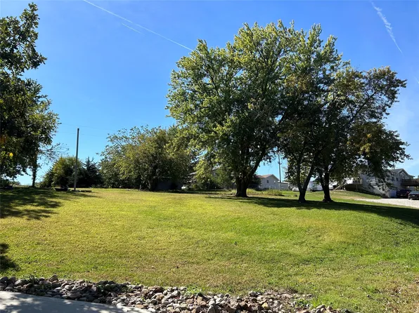 LOT 263 Hickory St, Dexter, IA 50070