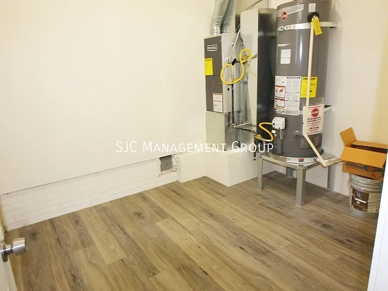 26 Montana Ave — Photo 9