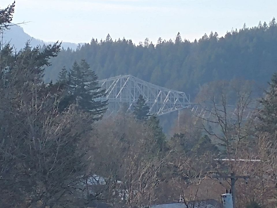 122 SW Slagle Ln, Cascade Locks, OR 97014 Zillow