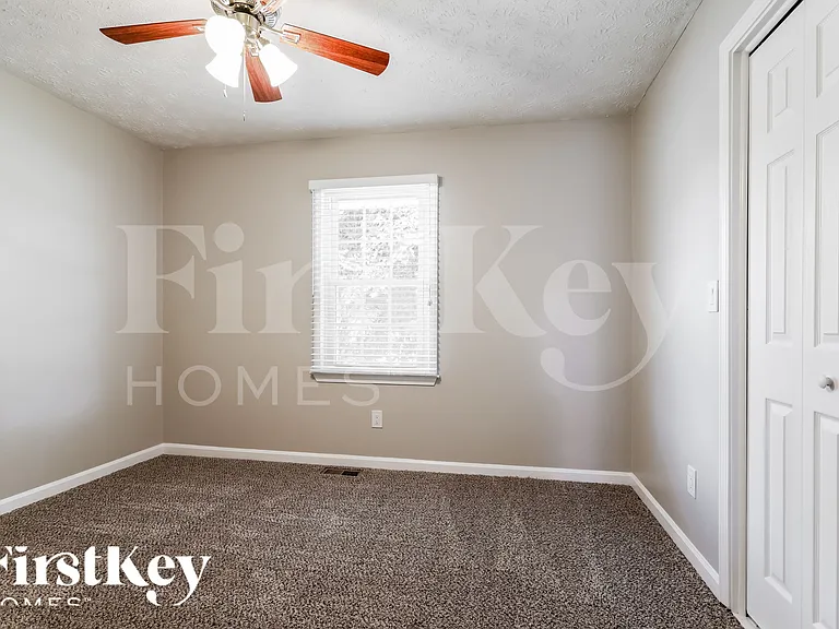 2097 Blackberry Cir — Photo 9