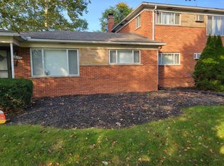 24106 Ann Arbor Trl #9, Dearborn Heights, MI 48127