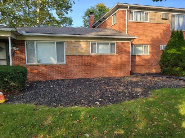 24106 Ann Arbor Trl, Dearborn Heights, MI