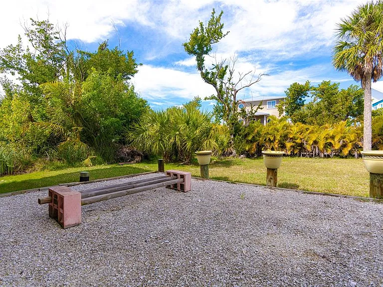 9542 Rum Runner Rd — Photo 29