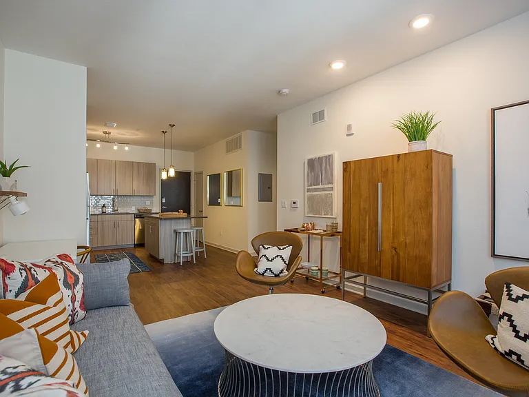 Decatur Point — Photo 14
