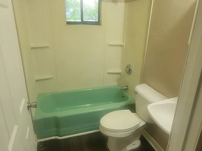 5204 Central Ave #B — Photo 5