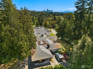 7836 NE 14th St, Medina, WA