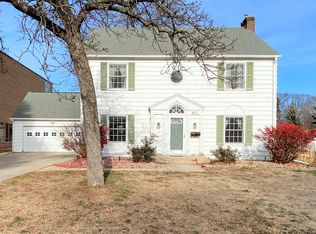 403 8th St, Brookings, SD 57006