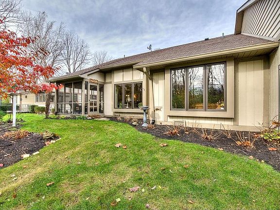 3rd image of 3511 Admiralty Ln