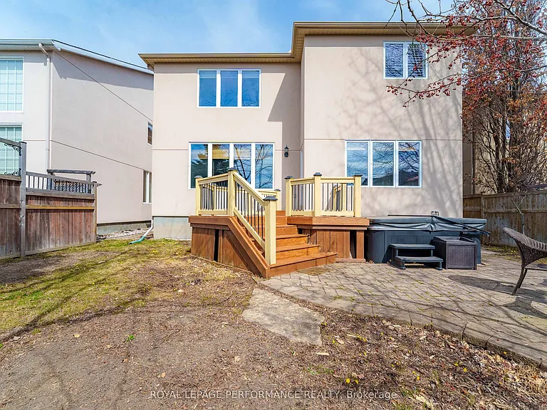 590 Kochar Dr — Photo 32