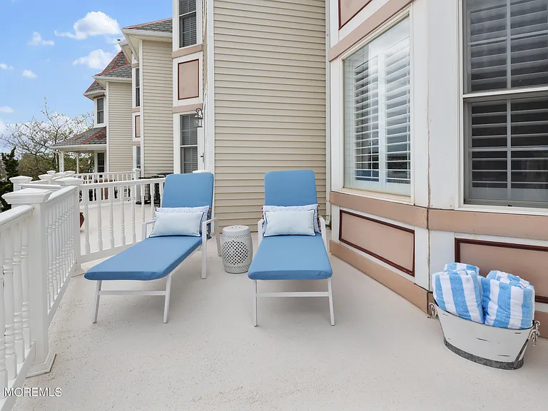29 Pavilion Ave — Photo 17