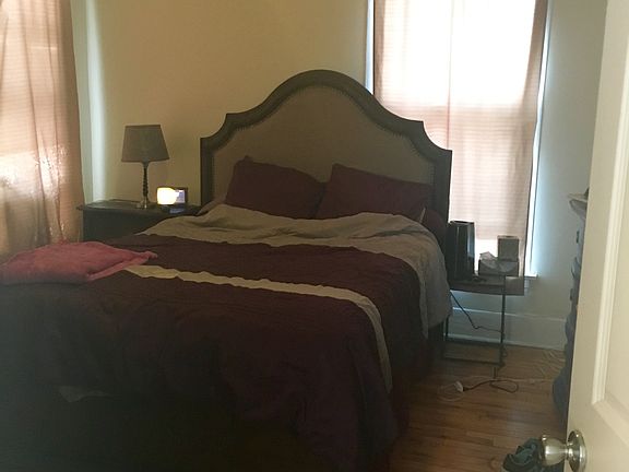 3rd image of 4049 5th Ave S #1